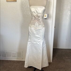 NWT Jessica McClintock Elegant Ivory Taupe Strapless Gown